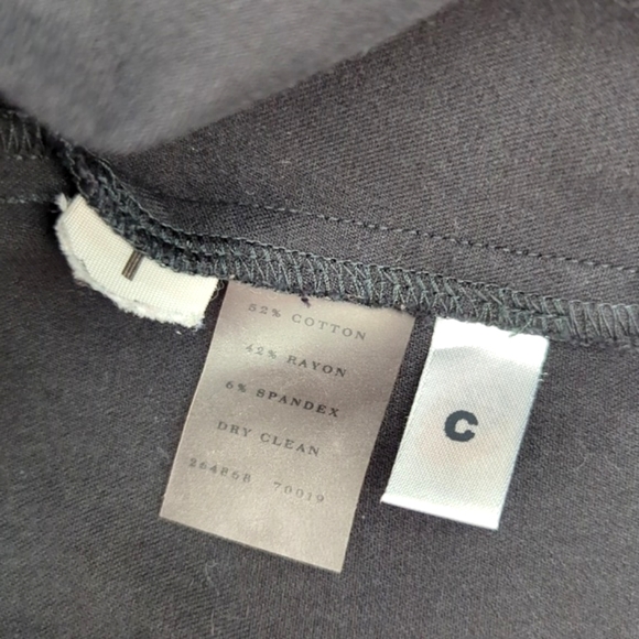 Ann Taylor Back Zip Seamed Slim Straight Stretch Pant size 8 Black - Picture 7 of 10